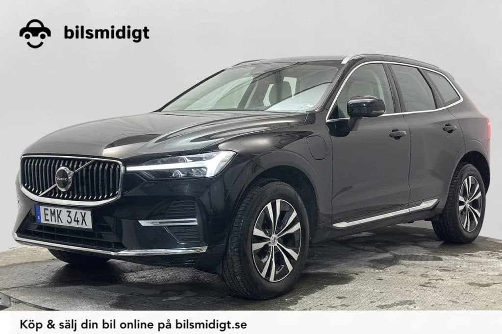 Volvo XC60 Recharge T6 AWD Incription Expression Pano Navi