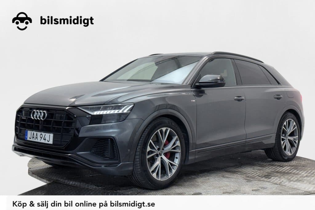 Audi Q8 60 TFSI e Quattro S Line Black Apperance Plus Dragkrok Navigation Backkamera Cockpit ADS Kamkedja Moms/Leasing 462hk
