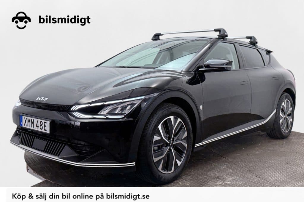 Kia EV6 77.4 kWh AWD Dragkrok Takräcke Delläder Navigation Backkamera CarPlay Cockpit Keyless LED Moms/Leasing 325hk