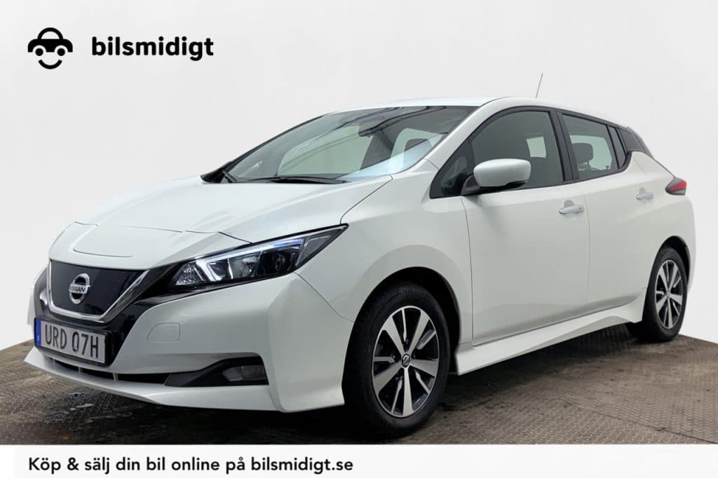 Nissan Leaf 40 kWh Acenta Navigation Backkamera Värmepump Rattvärme Moms/Leasing 150hk
