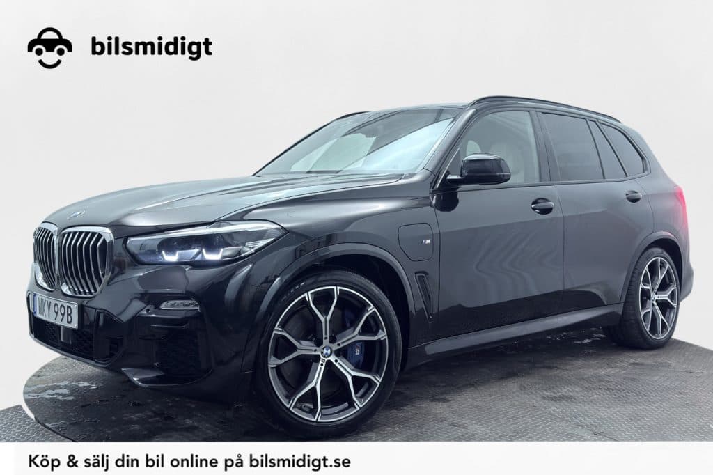 BMW X5 xDrive45e M Sport Dragkrok Luftfjädring Navigation Backkamera Kamkedja Moms/Leasing 394hk