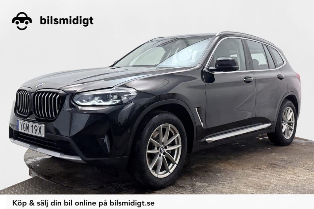 BMW X3 xDrive20d Dragkrok Läder Navigation Backkamera CarPlay Cockpit Moms/Leasing 190hk