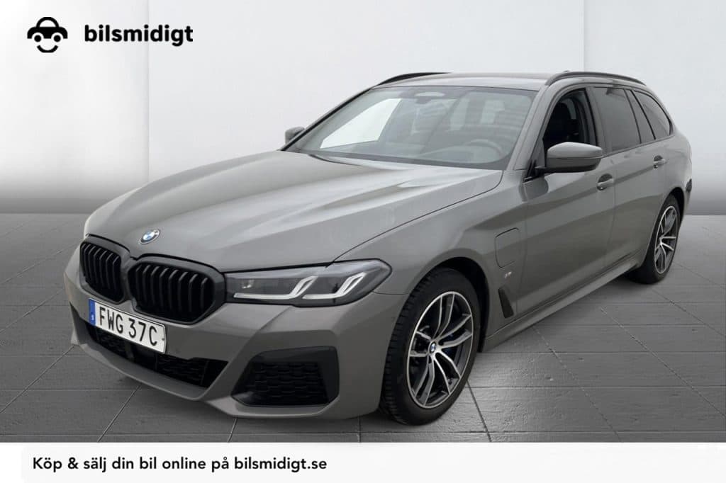 BMW 530e xDrive Touring M Sport Läder HUD 360° Kameravy Elsäten 292hk
