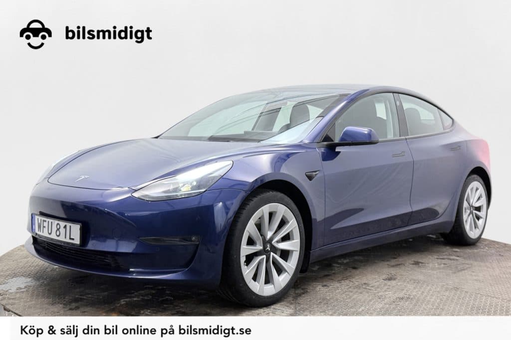 Tesla Model 3 Long Range AWD Panorama Läder AutoPilot Moms/Leasing 440hk