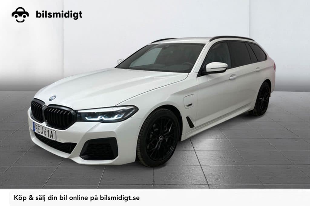 BMW 530e Touring M Sport Dragkrok Cockpit Navigation Backkamera Läder Moms/Leasing 292hk