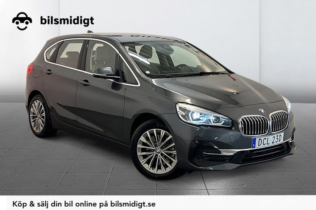 BMW 225xe Active Tourer Luxury Line Head Up Läder Navigation Backkamera Stolminne 220hk