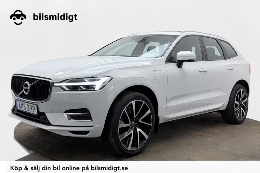 Volvo XC60 T8 TwinEngine AWD Momentum Dragkrok Panorama Värmare H/K 392hk