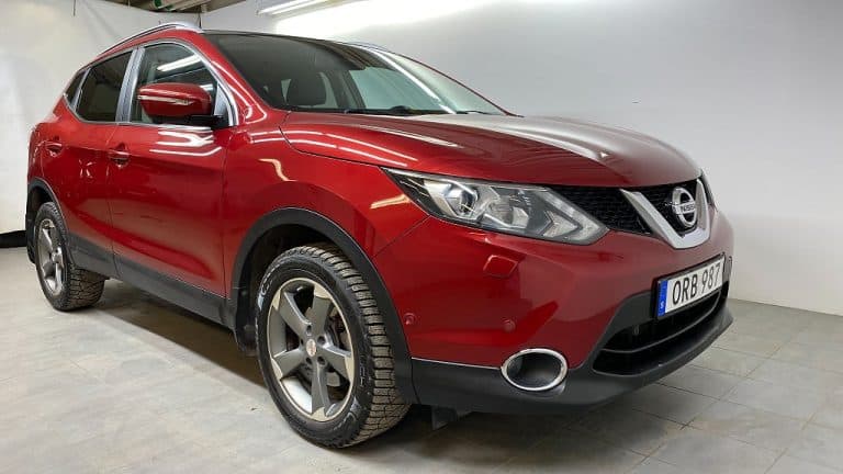 Nissan Qashqai 1.6 dCi 131 HK Automat, drag, sommar + Vinterhjul